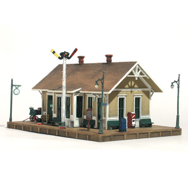 HO B/U Danbury Depot