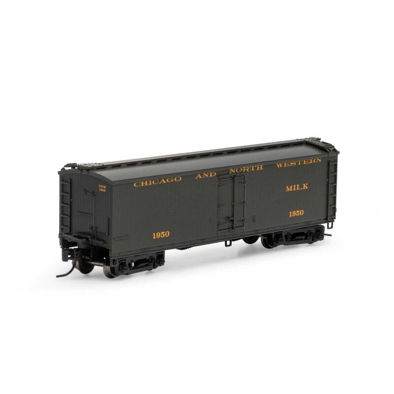 N 40' Pfaudler Milk Car, C&NW #1950