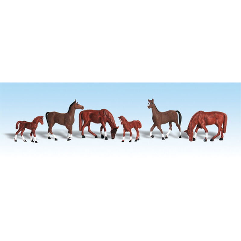 HO Chestnut Horses